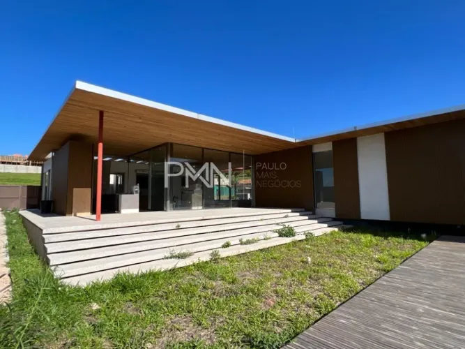 Sobrado à venda em Campinas, Loteamento Residencial EntreVerdes, com 6 suítes, com 748.59