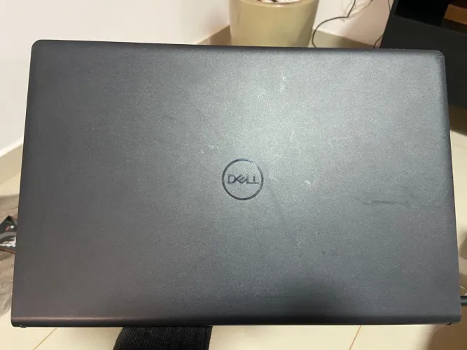 Notebook Dell Inspirion 15 (3515) - Win 11 Pro + Ryzen 5 + 16Gb RAM + 256Gb Ssd