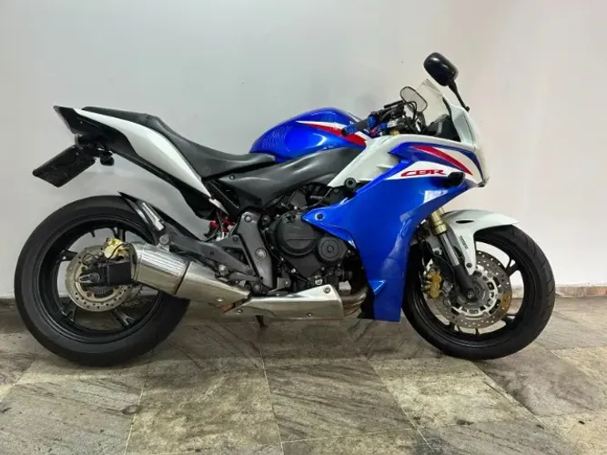 HONDA CBR 600 F - 2013