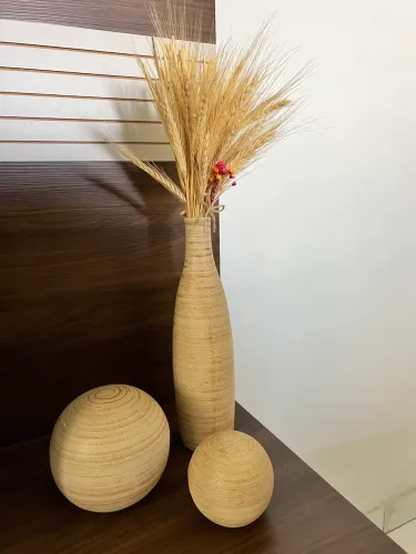 Arranjo decorativo com esfera beje kit completo