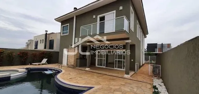 Casa em Condomínio com 3 Quarto(s) e 4 banheiro(s) para Alugar, 420 m² por R$ 13544 / Mês