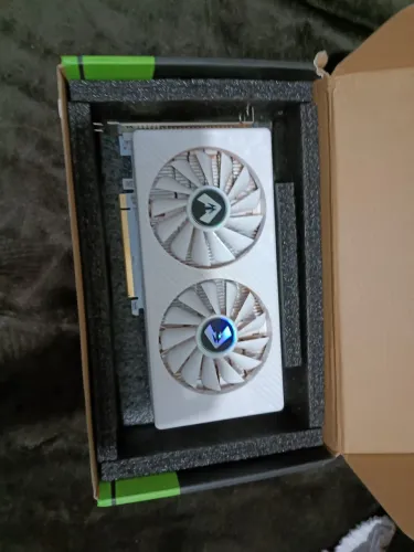 RX 580 branca 2048sp