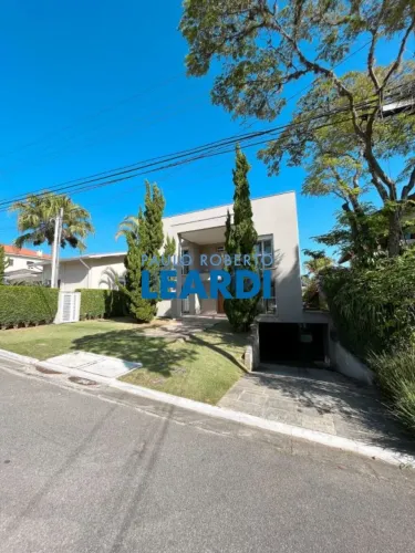 CASA EM CONDOMÍNIO - ALPHAVILLE - SP