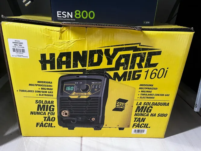 Máquina de solda esab