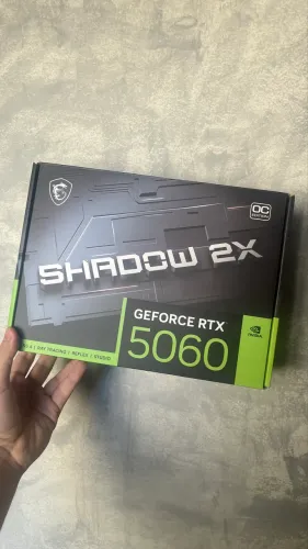 Placa De Video Msi Geforce RTX 5060 Shadow 2x Oc 8GB