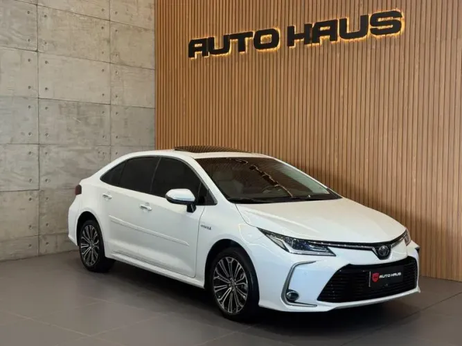 Toyota Corolla Altis Hybrid 1.8 16V Flex Aut. 2022