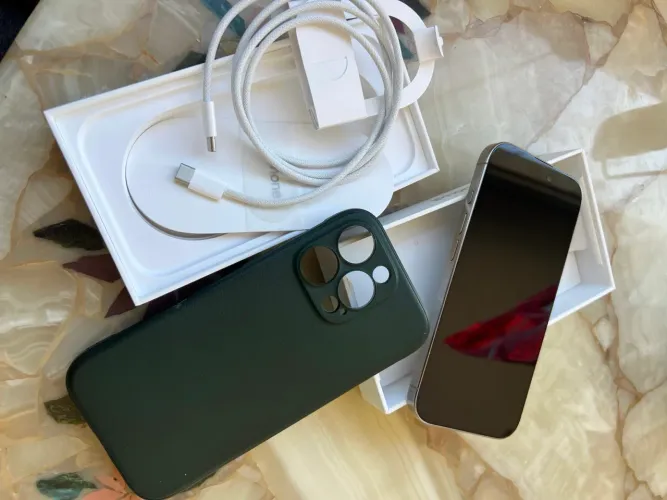 iPhone 16 Pro 256Gb 89% Bateria