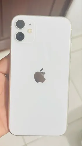 iPhone 11 - 64 Gb