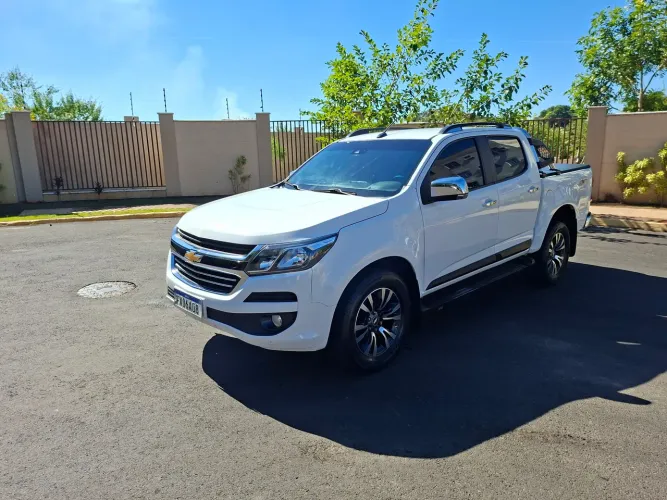 Chevrolet S10 Pick-up LTZ 2.5 Flex 4X4 CD 2017