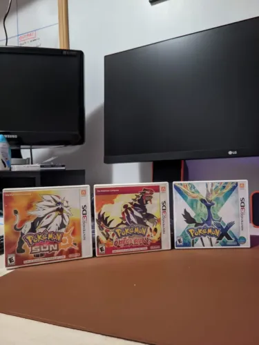 JOGOS POKÉMON 3DS - POKÉMON X/POKÉMON SUN/POKÉMON OMEGA RUBY