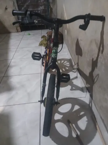 Bicicleta infantil é 100 mas fasso até 70