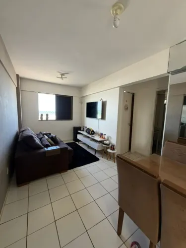 APARTAMENTO A VENDA FRENTE MAR
