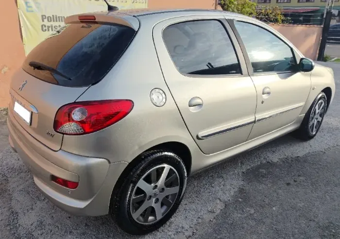 Peugeot 207 XS 1.6 Flex 16V 5P 2013