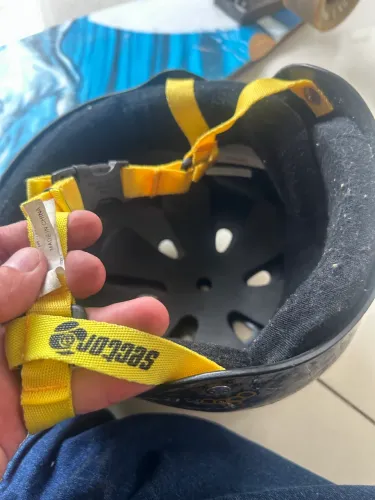 Equipamento de segurança e capacete