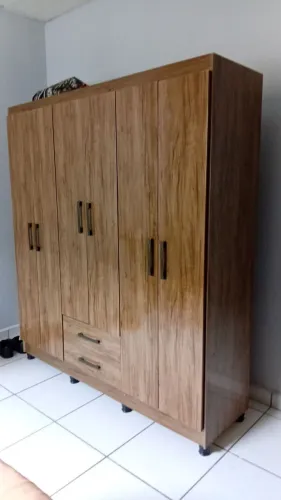 Guarda Roupa 