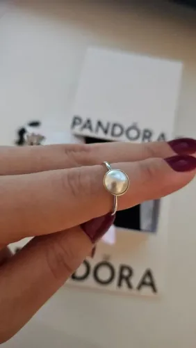 Anel Pandora, Tam/52- acompanha caixa e sacola.