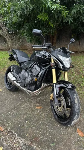 Hornet nada para fazer só transferir