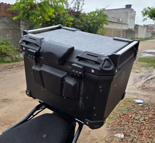 Baú 57 litros