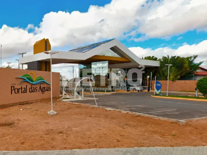 Terreno à venda no Condomínio Portal das Águas 690m, Petrolina-PE
