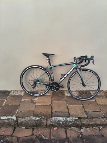 Bicicleta Cannondale Synapse carbono 51cm speed road