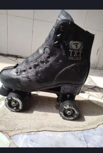 Patins Quad TXT College Preto - Ótimo Estado