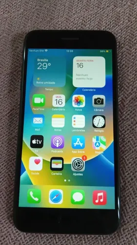 iPhone 8 Plus 