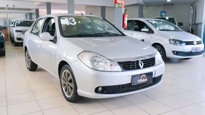 Renault Symbol Privilège Hi-flex 1.6 16V 4P 2013