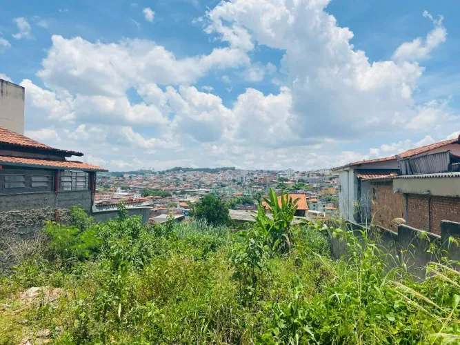 Lote de 360m² com ótima localização no Bairro Eldorado