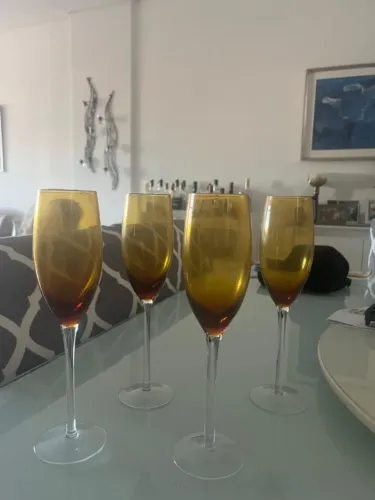 Conjunto Taças de Champanhes e Espumantes (Novas-Laranja)