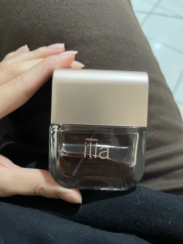perfume Ilia tradicional natura (quase nao usado)