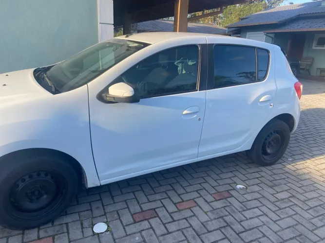 Renault Sandero Authentique Hi-power 1.0 16V 5P 2015
