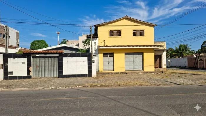 Área no Cristo Redentor, ideal para construtores, medindo 20 x 30 metros.