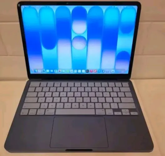 MacBook Neo A3404 (2026) - nunca usado/ Direto da loja 