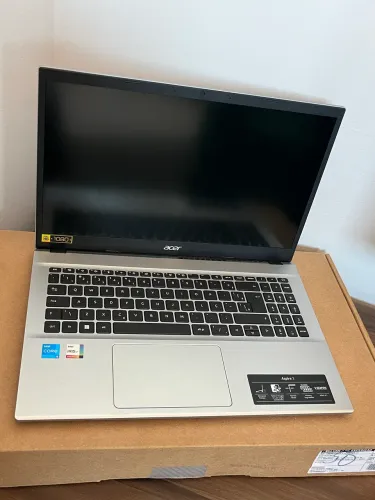 Notebook Acer Aspire 3 i5 12ª Geração | 8GB RAM | SSD 256GB