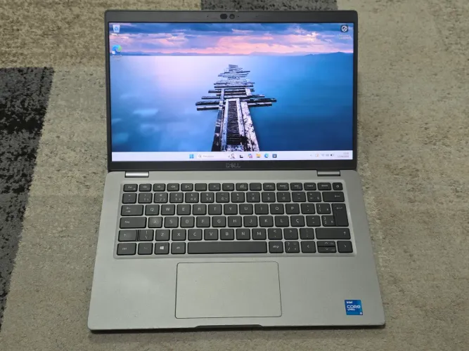 Notebook Dell Latitude 5420 i5 11th 1145G7 16GB RAM 256GB SSD NVME - Tela 14" Full HD