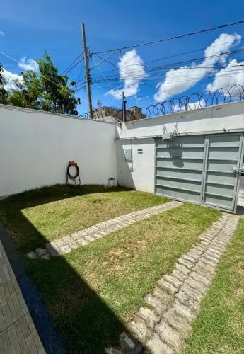 Oportunidade de casa a venda na cidade de Lucas do rio verde,terreno de 300 metros.