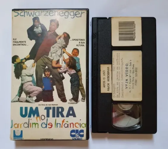 Vhs Um Tira No Jardim De Infância - Legendado