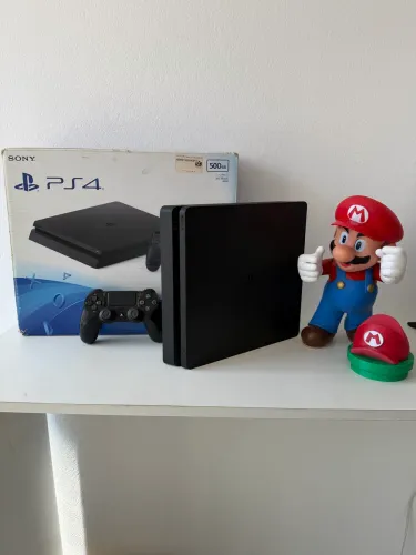 PlayStation 4 slim 500gb ps4