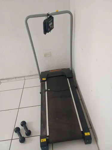 Esteira eletrônica academia em casa