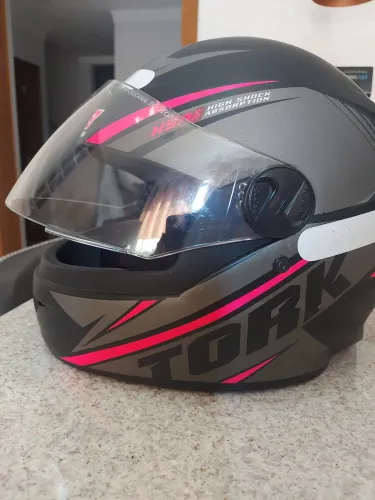 Capacete
