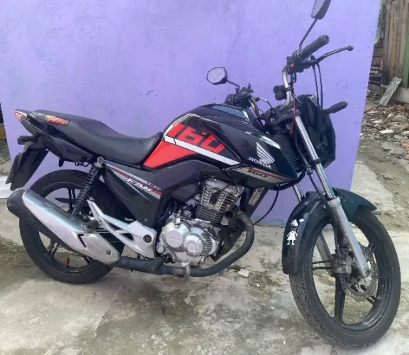 Moto fan 160 2017 no ponto de usar