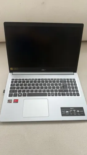 Notebook Acer aspire 5 AMD Ryzen 7 (muito conservado)