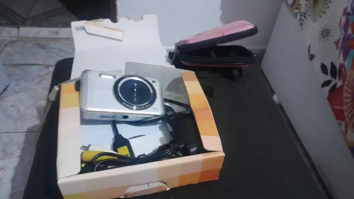 Câmera Samsung ES75 funcionando