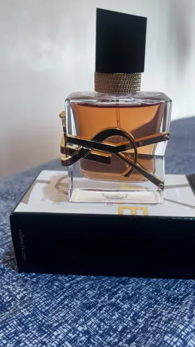 Perfume libre YSL edp flowers e flames