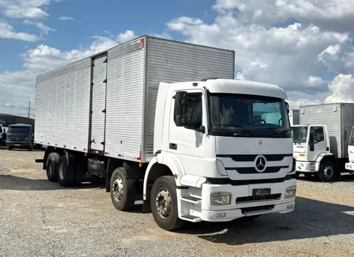 MERCEDES 1933 8X2 BAUANO 2018