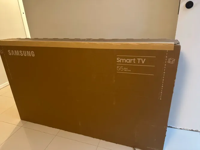 Samsung Smart Tv 55? 4k UHD CRYSTAL