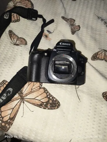 Camera kanon es 30 