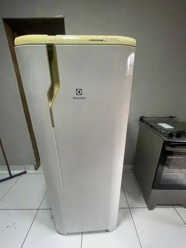 Geladeira Frost Free