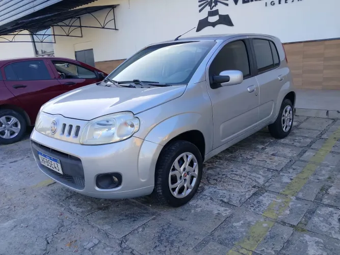 Fiat Uno Vivace Celeb. 1.0 EVO F.flex 8V 5P 2013