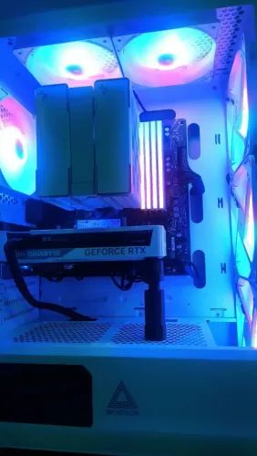 PC GAMER TOP DE LINHA: RYZEN 7 5800X + RTX 5060 + 32GB RAM + FONTE 750W! RODA TUDO NO TALO